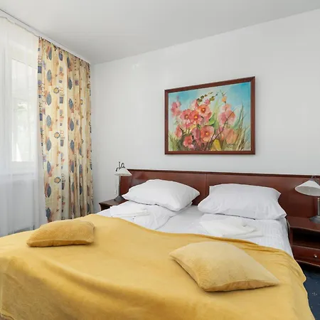 Astra By Solarento Appartement *