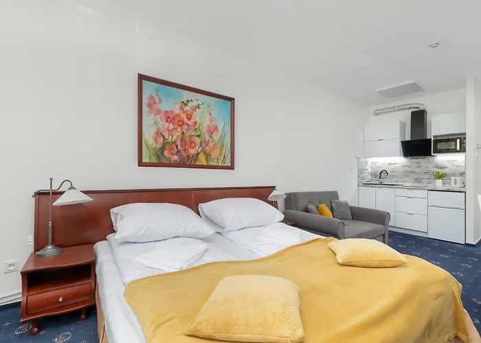 Apartment Astra By Solarento *