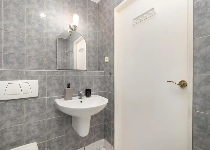 Astra By Solarento Apartment